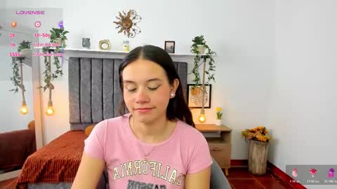 im_tulipan online show from March 15, 7:53 pm