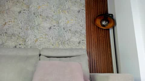 im_tyra online show from March 8, 8:44 am