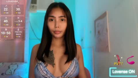 Ms. M online show from May 22, 2:19 am