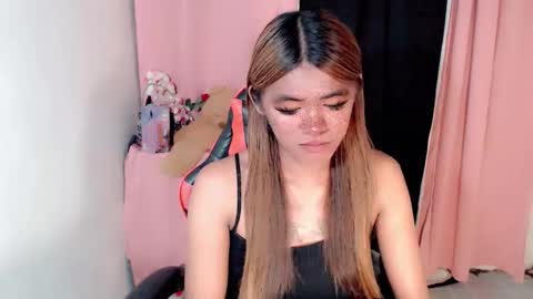 im_yourfairyannaxx online show from February 28, 12:44 am