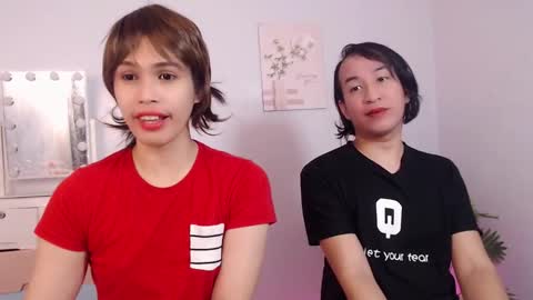 Snapshot of im_youronly11992 chatting on October 27, 7:12 am Ashley iss open for pvt cumshow online show from October 27, 7:12 am