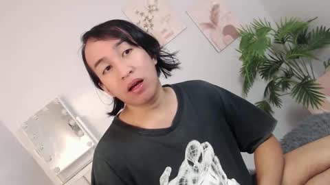 Snapshot of im_youronly11992 chatting on October 28, 4:20 pm Ashley iss open for pvt cumshow online show from October 28, 4:20 pm