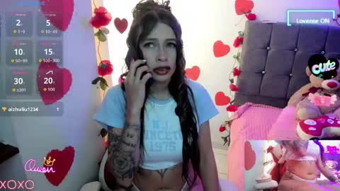 Lisa Hyga online show from February 17, 7:42 pm