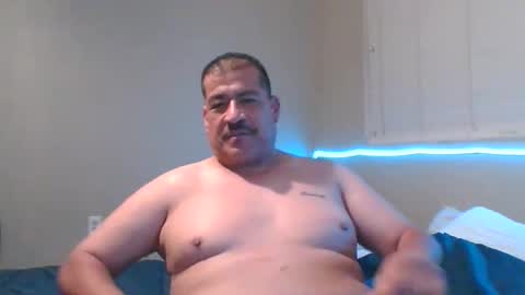 imbackmandosuknw online show from November 30, 9:46 am