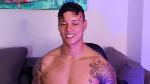 imconor online show from November 7, 9:26 pm