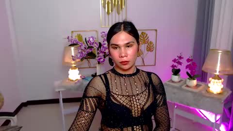 Snapshot of imdestined_foryou chatting on December 20, 7:50 pm Ashley online show from December 20, 7:50 pm