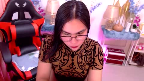 Snapshot of imdestined_foryou chatting on February 12, 11:51 am Ashley online show from February 12, 11:51 am