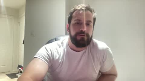 imightgetnaked online show from June 1, 4:14 am