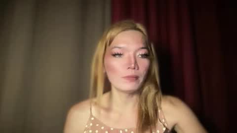 Mika online show from February 8, 10:29 am