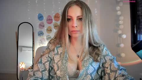 ImKeira online show from April 4, 12:24 pm