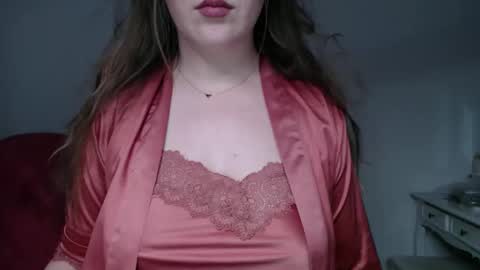 Snapshot of immouss chatting on February 12, 10:27 pm Pola online show from February 12, 10:27 pm