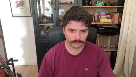 imnothuman22 online show from October 3, 12:13 pm