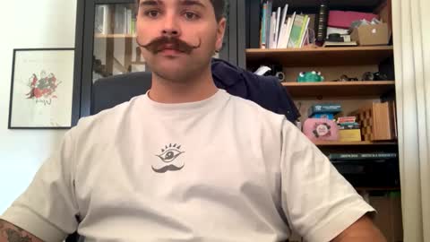 imnothuman22 online show from November 18, 1:04 pm