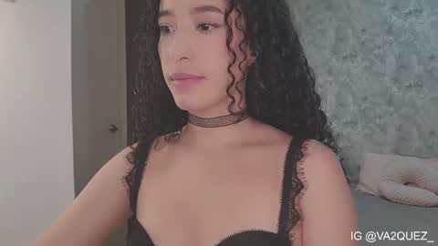 Snapshot of imsarah__ chatting on February 26, 3:16 am Sara online show from February 26, 3:16 am