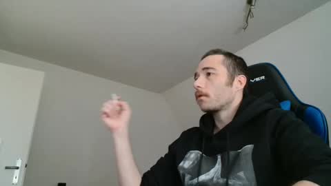 Flummi online show from September 15, 11:32 am