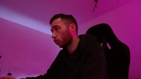 Flummi online show from October 26, 11:20 pm