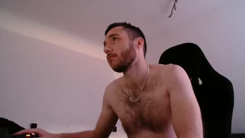 Flummi online show from October 31, 1:17 am