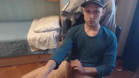 Simo online show from May 16, 4:39 pm