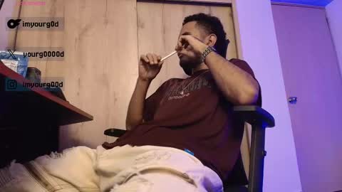 Daniel   thumb up me please its important Im new INDEPENDENT MODEL online show from March 6, 7:38 am