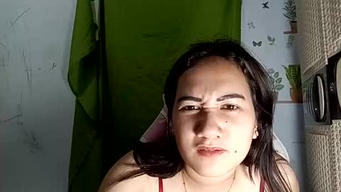 Im yours online show from March 18, 9:18 pm