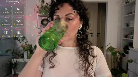 Ina Kush online show from April 7, 9:48 pm