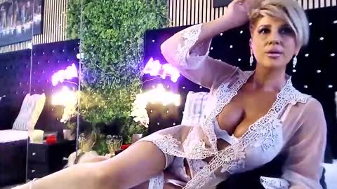 Snapshot of inanna_ishtar1 chatting on October 17, 9:23 am inanna_ishtar1 online show from October 17, 9:23 am