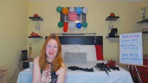 Snapshot of inannalove chatting on February 11, 8:20 pm inannalove online show from February 11, 8:20 pm