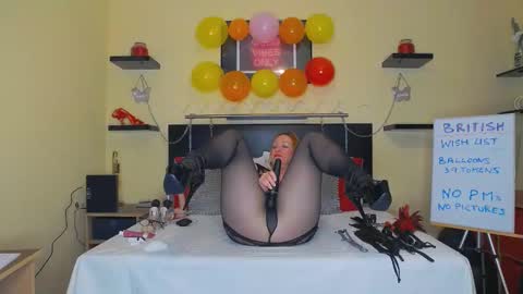 Snapshot of inannalove chatting on March 10, 1:43 pm inannalove online show from March 10, 1:43 pm