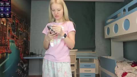 Masha online show from May 15, 7:10 pm