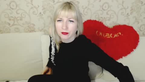 incredible_ariela online show from January 3, 1:36 pm