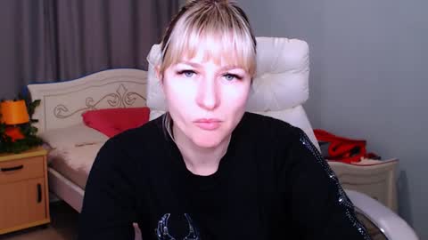 incredible_ariela online show from January 26, 12:01 pm