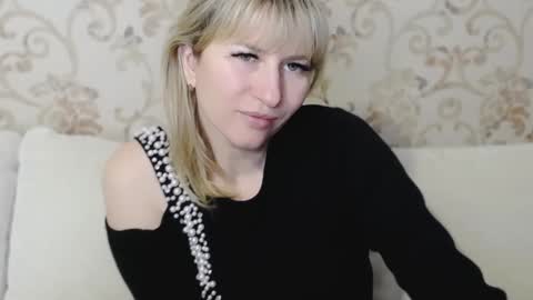 incredible_ariela online show from January 28, 2:31 pm