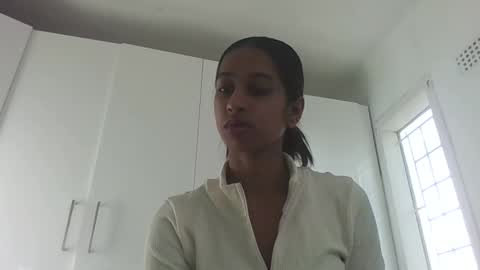 indanbella19 online show from May 8, 5:24 am