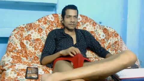 Suman Leo online show from April 18, 7:07 pm