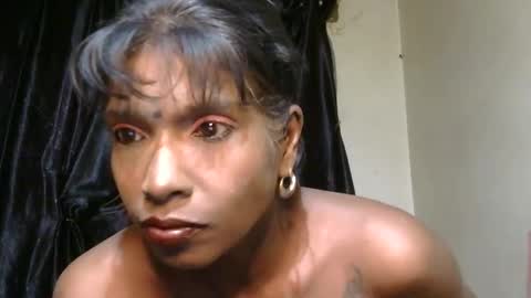 Snapshot of indian_blossom chatting on January 15, 10:27 am Denise online show from January 15, 10:27 am