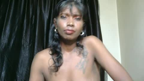 Snapshot of indian_blossom chatting on February 14, 12:51 am Denise online show from February 14, 12:51 am