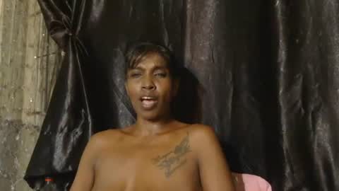Snapshot of indian_blossom chatting on March 6, 8:16 pm Denise online show from March 6, 8:16 pm