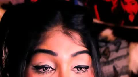 Snapshot of indian_dreamgirl chatting on October 15, 2:44 am Bella Ambrosia online show from October 15, 2:44 am