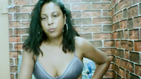 indian_spice_girl online show from March 30, 11:22 am