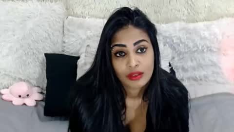 Jazmin online show from May 15, 11:23 pm