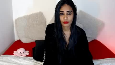 Snapshot of indian_swaggerliciousx chatting on June 14, 10:23 pm Jazmin online show from June 14, 10:23 pm