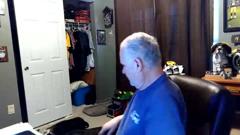 Papa online show from November 21, 8:18 pm