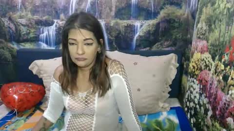 Snapshot of indianaqua79 chatting on February 20, 6:26 am Indianaqua online show from February 20, 6:26 am