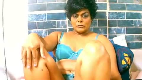 Snapshot of indiancherrypie chatting on December 20, 8:49 am indiancherrypie online show from December 20, 8:49 am