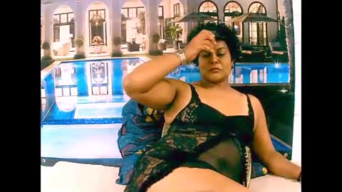 Snapshot of indiancherrypie chatting on December 28, 10:03 am indiancherrypie online show from December 28, 10:03 am