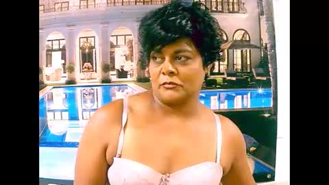 Snapshot of indiancherrypie chatting on December 28, 1:06 pm indiancherrypie online show from December 28, 1:06 pm