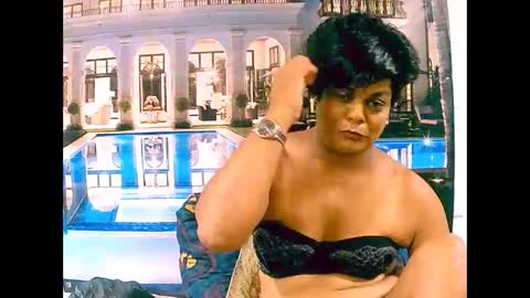 Snapshot of indiancherrypie chatting on December 30, 8:43 am indiancherrypie online show from December 30, 8:43 am