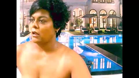 Snapshot of indiancherrypie chatting on January 4, 11:43 am indiancherrypie online show from January 4, 11:43 am