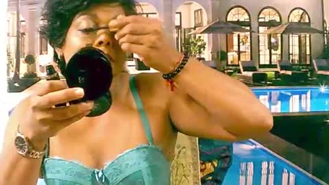 Snapshot of indiancherrypie chatting on January 4, 6:09 pm indiancherrypie online show from January 4, 6:09 pm