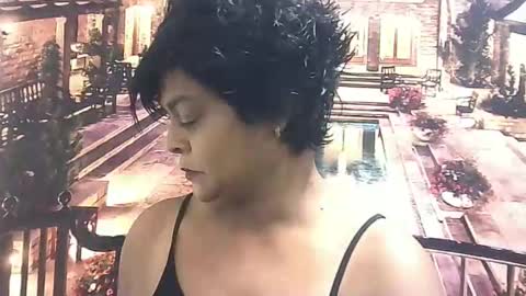 Snapshot of indiancherrypie chatting on January 20, 7:36 am indiancherrypie online show from January 20, 7:36 am